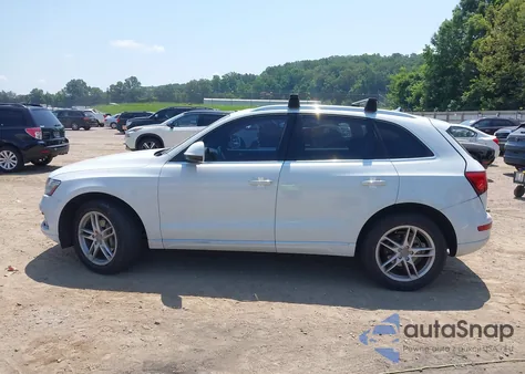 2015 Audi Q5 2.0T Premium z USA, uszkodzony, nr VIN WA1LFAFP8FA016966